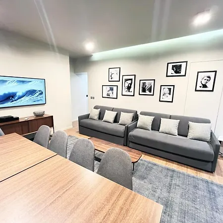 Urbanflat 79 - Bel De 4 Republique Apartment Paris