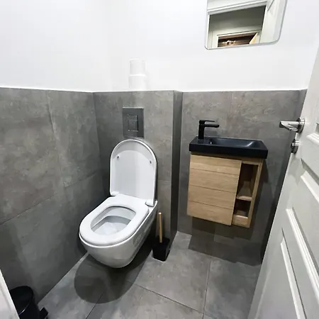 Urbanflat 79 - Bel De 4 Republique Apartment *