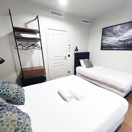 Urbanflat 79 - Bel De 4 Republique Apartment Paris